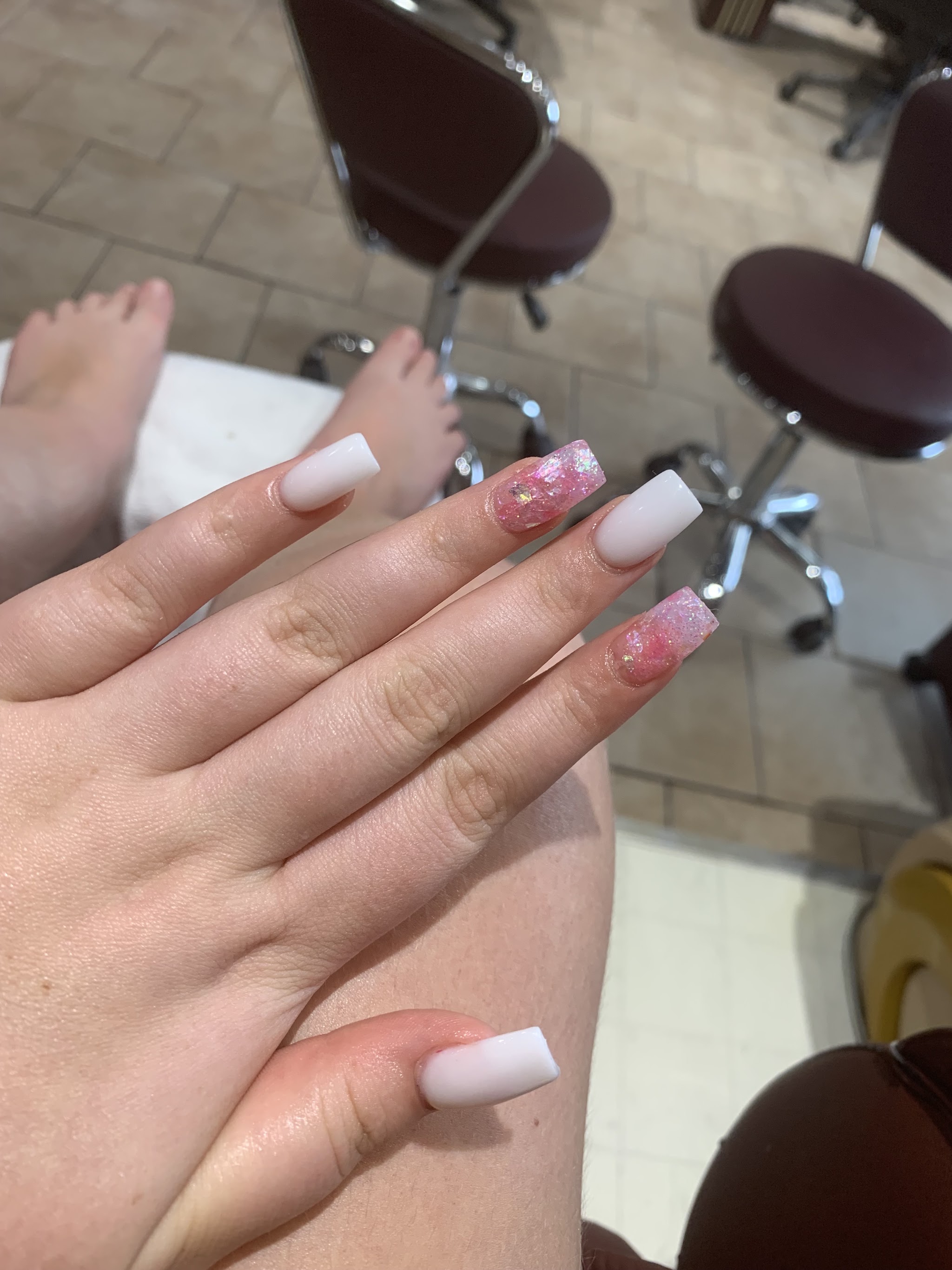 Inside I Spa Nails salon